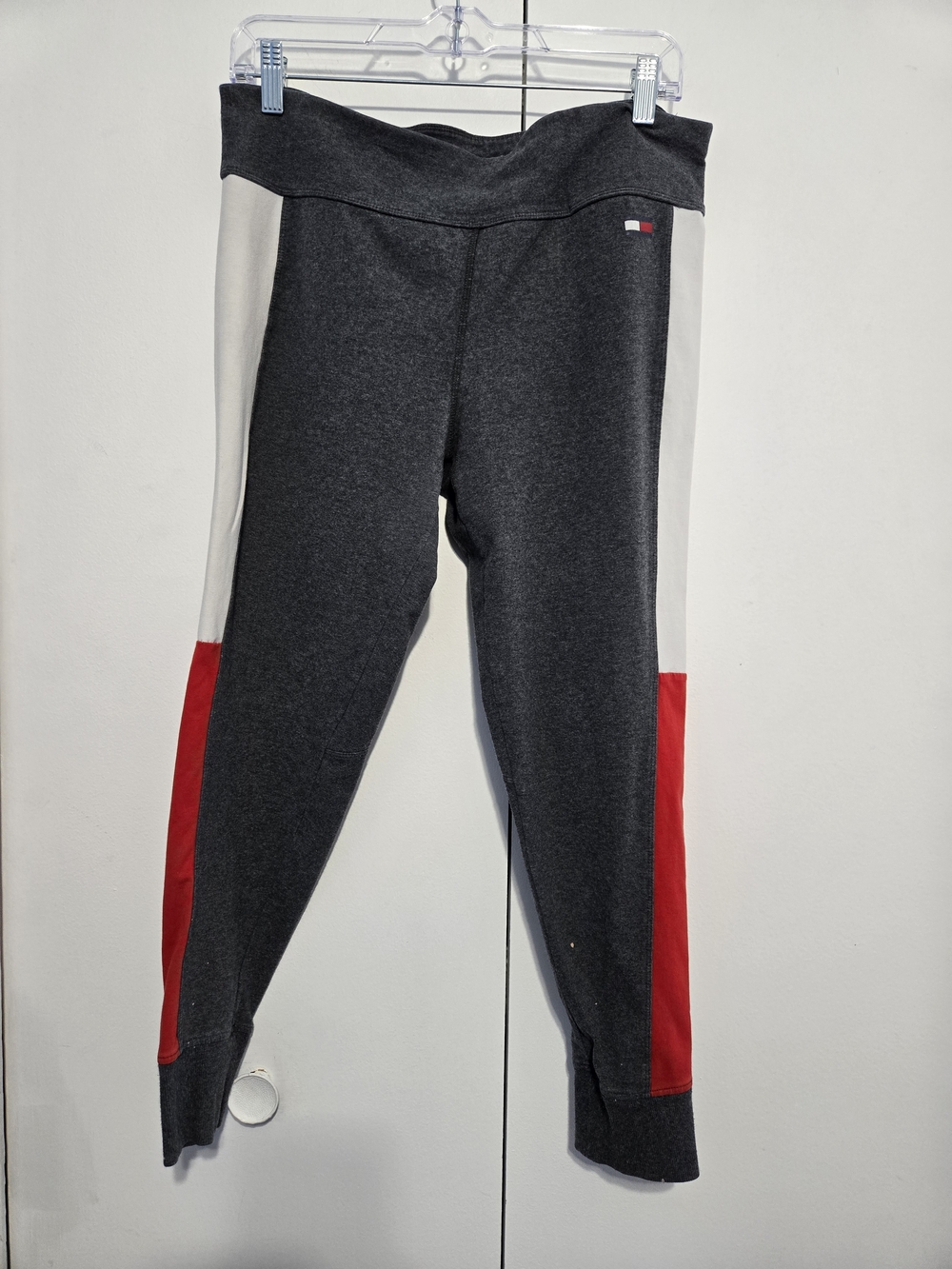 Tommy Hilfiger Sport Leggings XXL Gray Colorblock Red White Athleisure Gym Wear